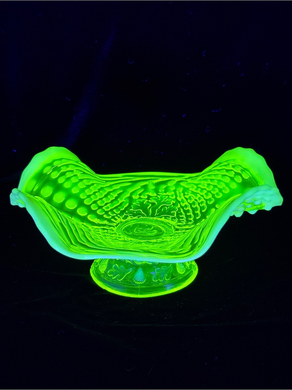 Antique Northwood Glass Company Vaseline Opalescent Argonaut Shell